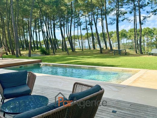 Luxury home in La Palmyre, Charente-Maritime