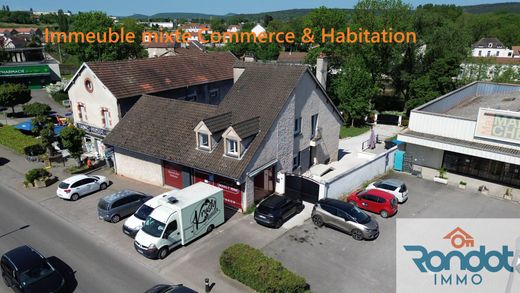Luxury home in Marcilly-sur-Tille, Cote d'Or