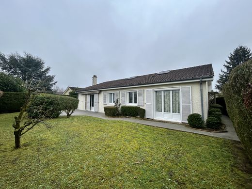 Maison de luxe à Claye-Souilly, Seine-et-Marne