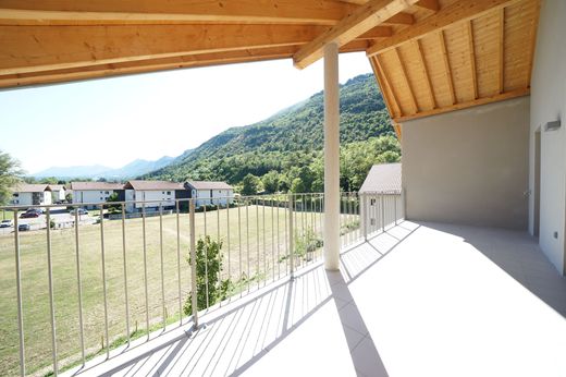 Vif, Isèreのアパートメント