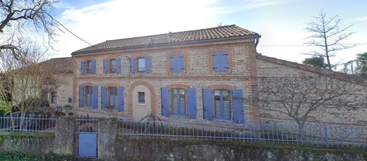 Rural or Farmhouse in Esperce, Upper Garonne