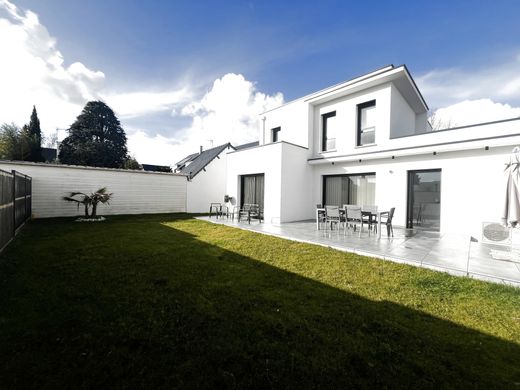 Casa di lusso a Le Plessis-Grammoire, Maine-et-Loire