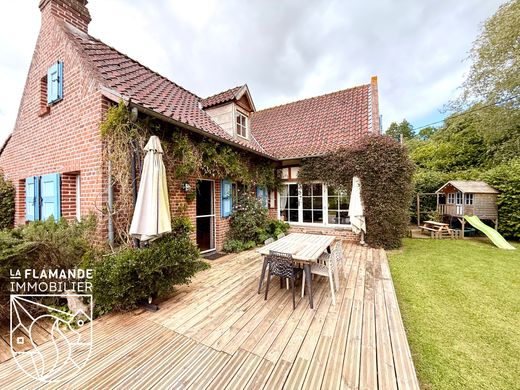 Luxus-Haus in Sainte-Marie-Cappel, Nord