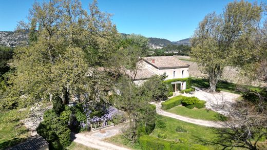 Luxury home in Beaumes-de-Venise, Vaucluse