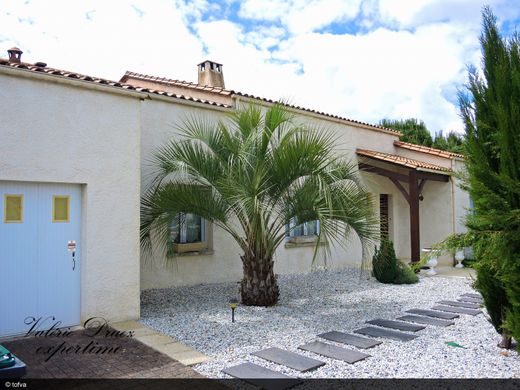 Luxe woning in Les Mathes, Charente-Maritime