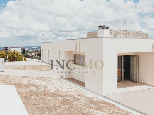 Leiria, Distrito de Leiriaの高級住宅