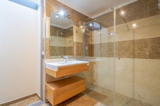 Luxury home in Calheta, Madeira