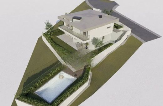 Luxus-Haus in Calheta, Madeira