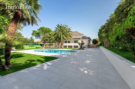 Luxury home in Pozuelo de Alarcón, Province of Madrid