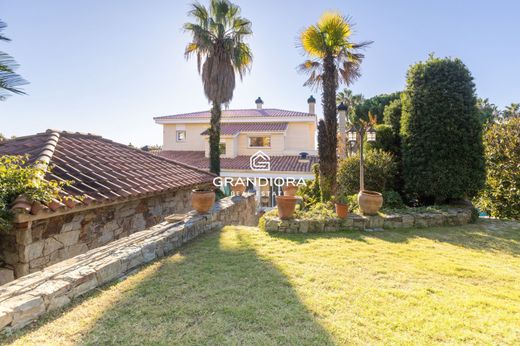 أرض ﻓﻲ Alella, Província de Barcelona