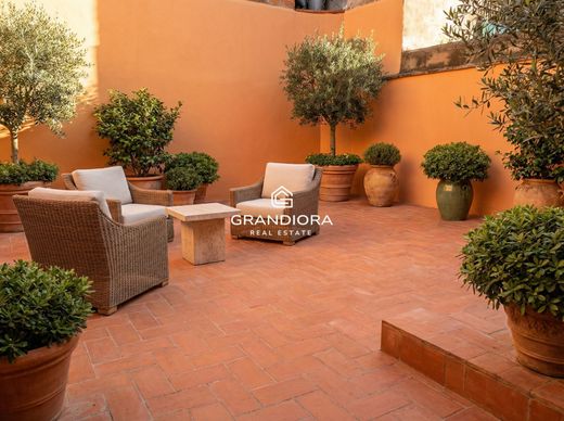 Apartment / Etagenwohnung in Barcelona, Provinz Barcelona