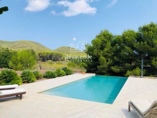 Casa de lujo en Santa Eulalia del Río, Islas Baleares