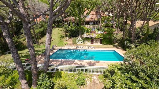 Luxury home in Cabrils, Province of Barcelona