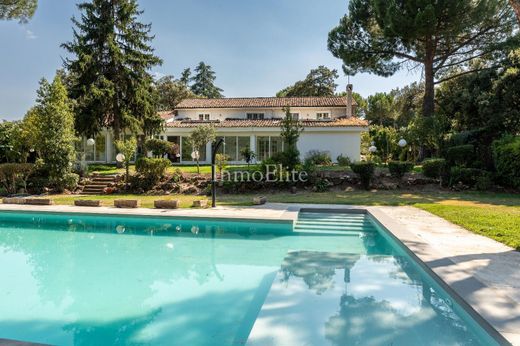 Luxury home in Pozuelo de Alarcón, Province of Madrid