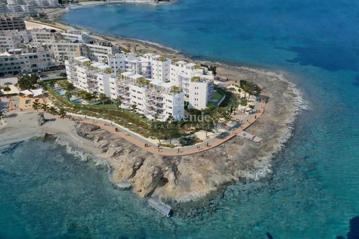 Sant Antoni de Portmany, Illes Balearsのアパートメント