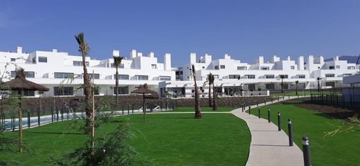 Apartment / Etagenwohnung in Estepona, Málaga