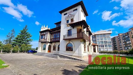 Villa en El Astillero, Cantabria