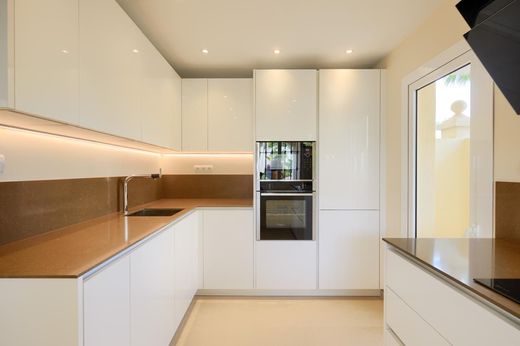 Apartament w Benahavís, Provincia de Málaga