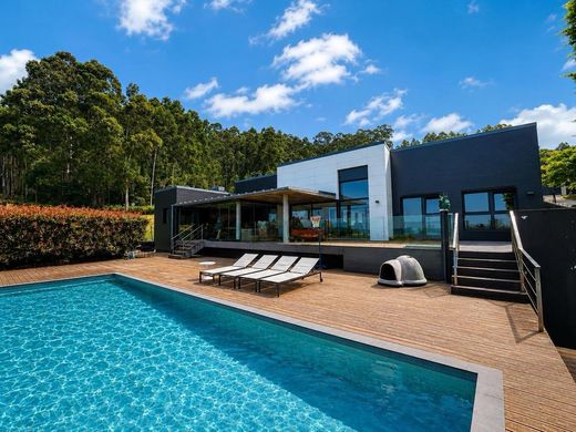 Villa in Corunna, Provincia da Coruña