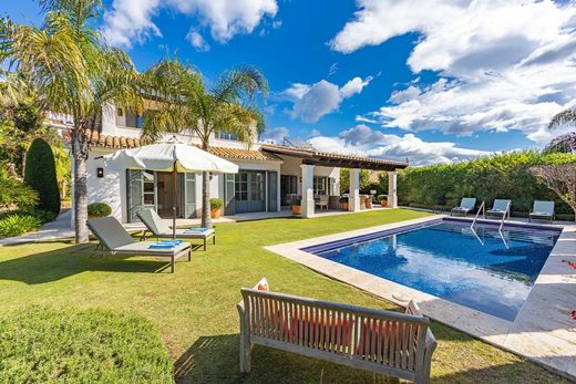 Villa in El Paraíso, Provincia de Málaga