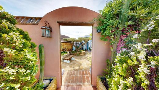 Country House in Camarles, Province of Tarragona