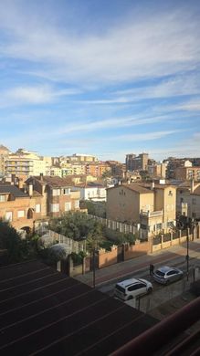 Apartment / Etagenwohnung in Lleida, Provinz Lleida