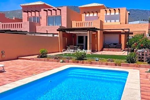 Villa in Adeje, Provinz Santa Cruz de Tenerife