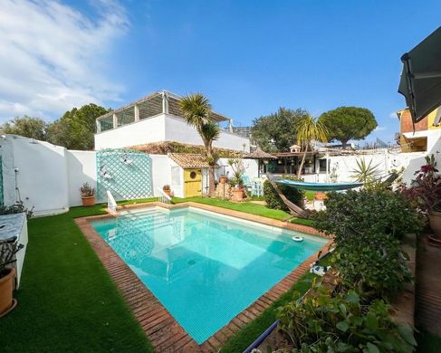 Villa in Casares, Malaga