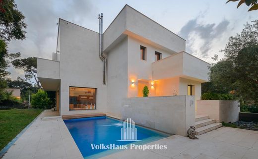 Villa in Sant Cugat, Province of Barcelona