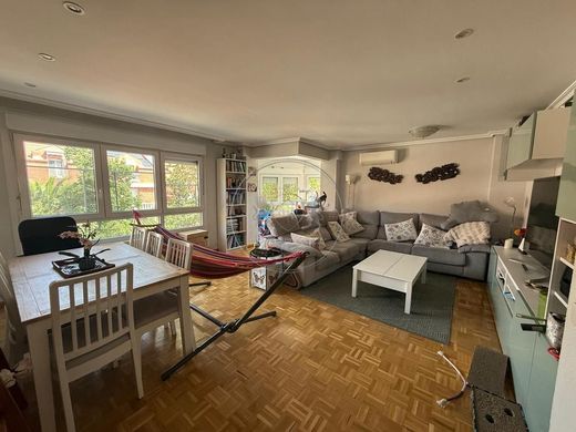 Apartment / Etagenwohnung in Tres Cantos, Provinz Madrid