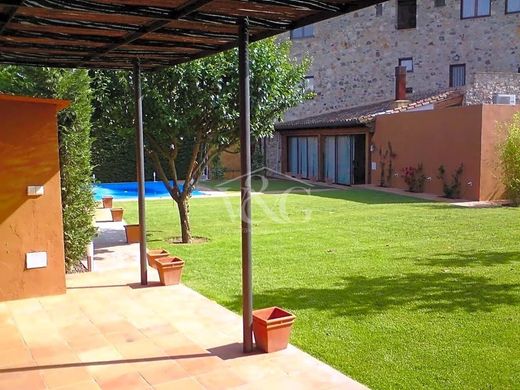 Villa in Torrent, Province of Girona