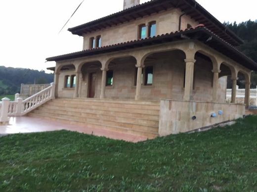 Villa à Treto, Province de Cantabrie