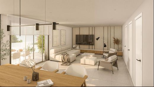 Apartment / Etagenwohnung in Estepona, Málaga