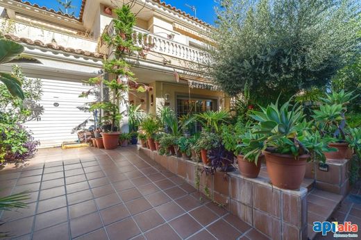 Villa in Premià de Mar, Province of Barcelona