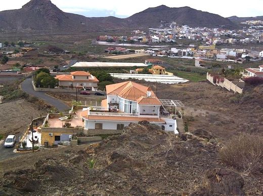 Villa in Arona, Province of Santa Cruz de Tenerife
