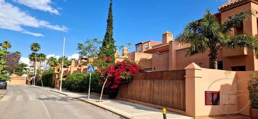 Townhouse in Playa Granada, Granada