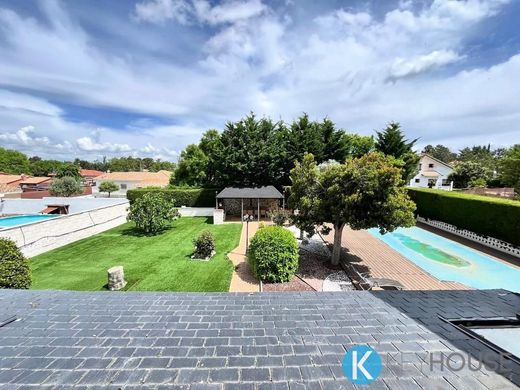 Villa in Nuevo Baztán, Provinz Madrid