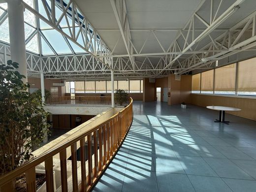 Κτίριο σε San Fernando de Henares, Provincia de Madrid