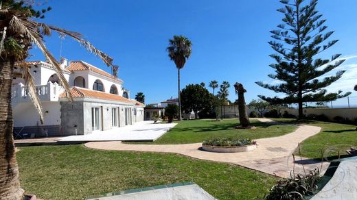 Country House in Almayate Alto, Malaga