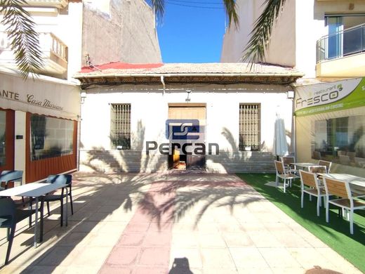Villa in El Campello, Alicante