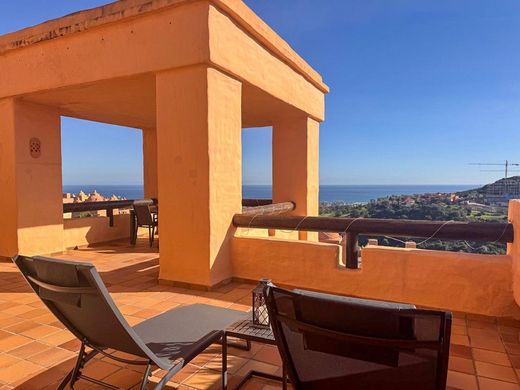 Apartment in San Luis de Sabinillas, Malaga