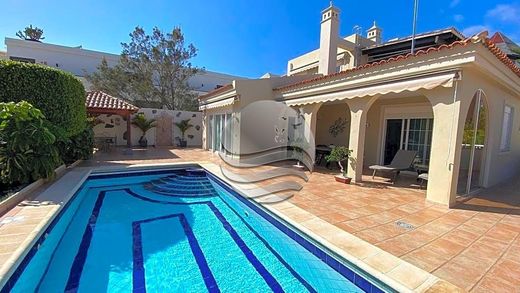 Villa in Adeje, Provinz Santa Cruz de Tenerife