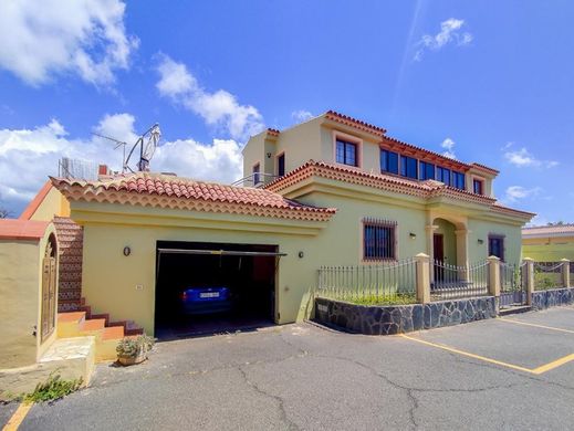 Villa in Costa del Silencio, Provinz Santa Cruz de Tenerife