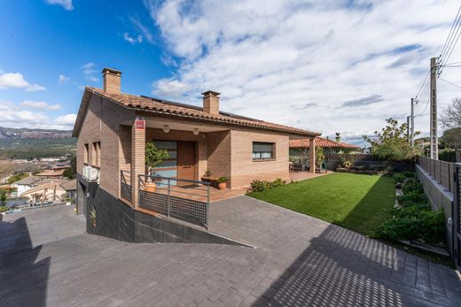 Villa in Bigues i Riells, Província de Barcelona