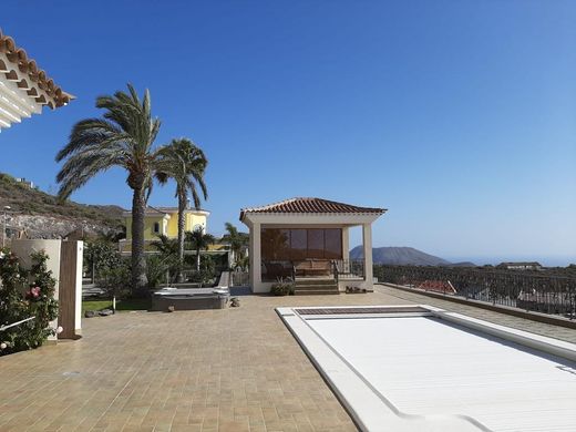 Villa in Costa Adeje, Province of Santa Cruz de Tenerife