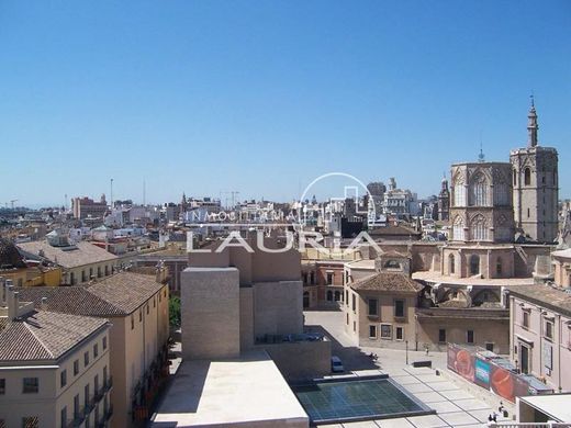 Penthouse in Valencia