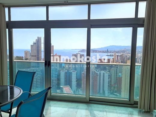 Benidorm, アリカンテのアパートメント