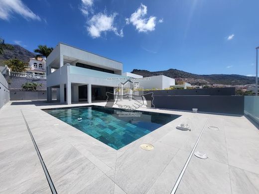 Villa in Costa Adeje, Provincia de Santa Cruz de Tenerife