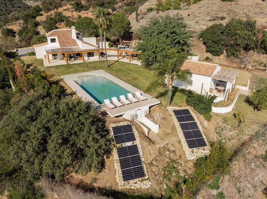 Casa de campo en Estepona, Málaga