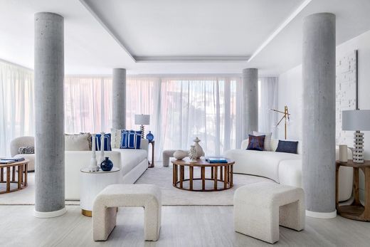 Apartment / Etagenwohnung in Estepona, Málaga